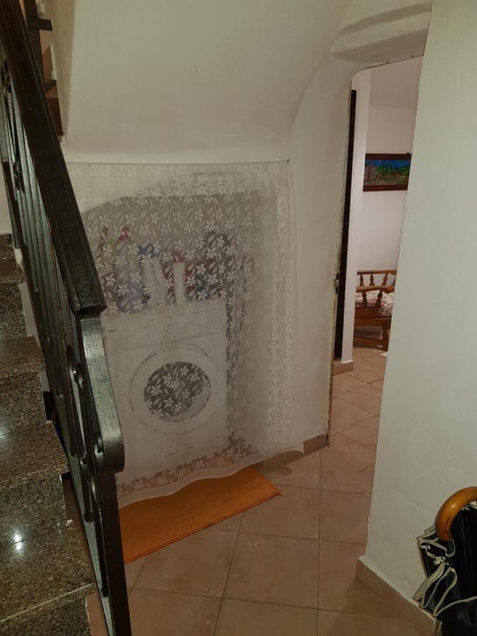 B&B Da Antonella Bosa Esterno foto